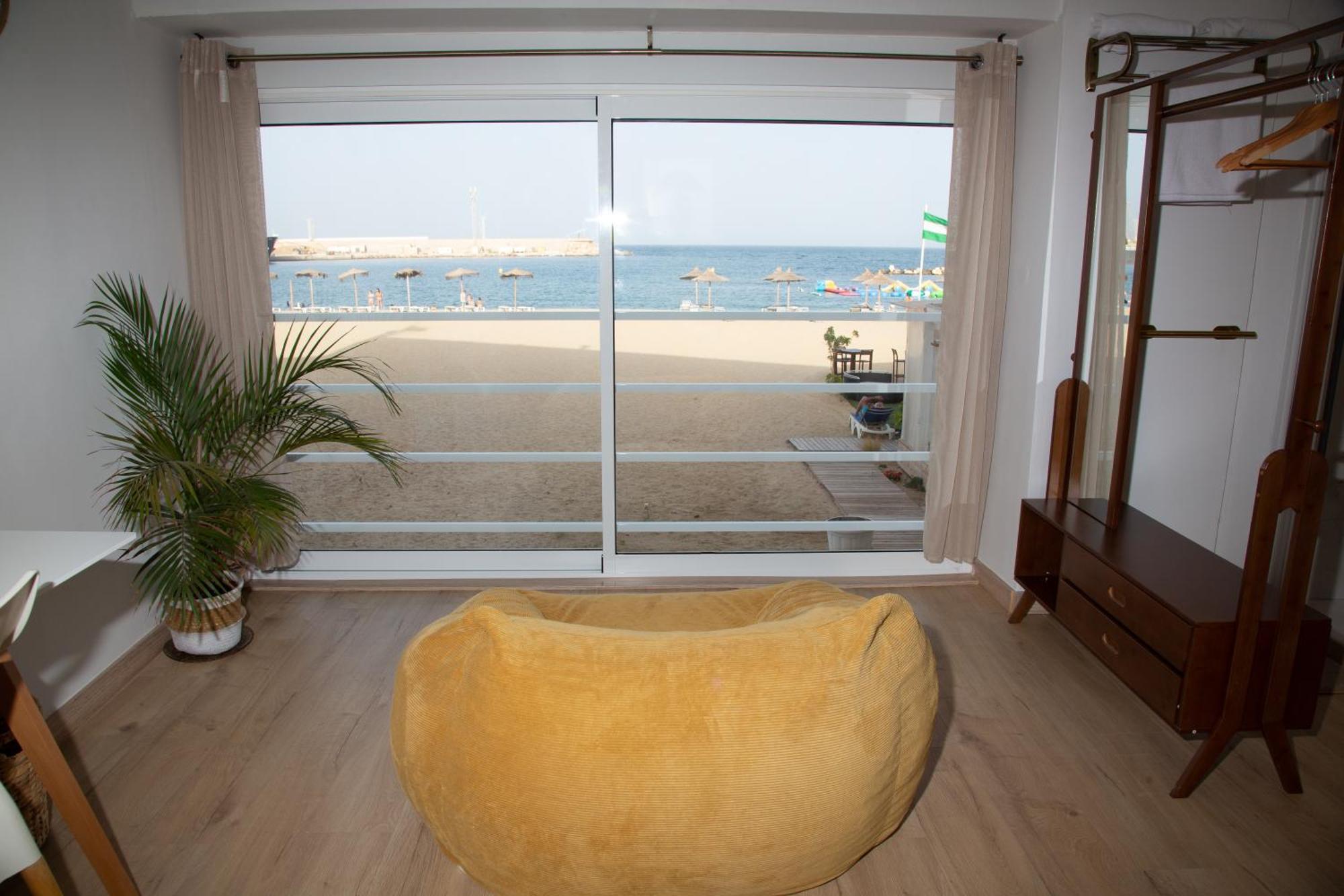 Hostal Playa Dreams Nautico Adults Garrucha Exterior photo