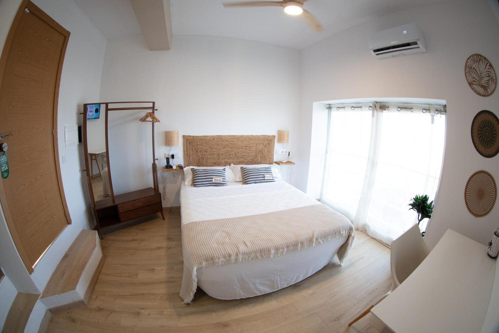 Hostal Playa Dreams Nautico Adults Garrucha Exterior photo